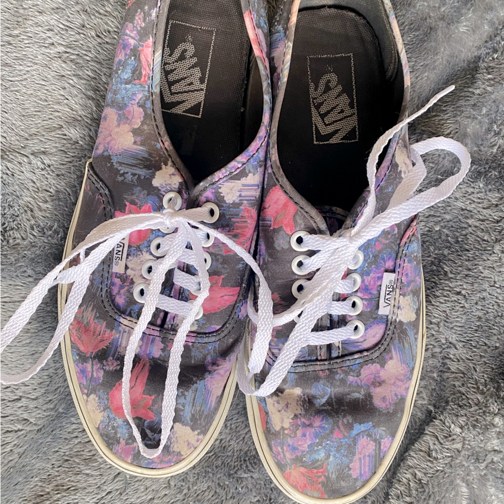 Floral Vans